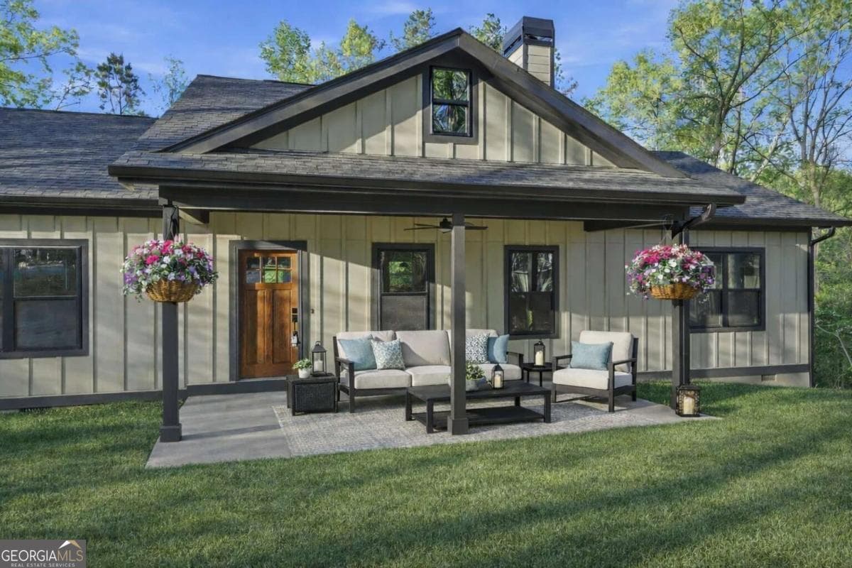 322 Elmwood Circle — photo 2