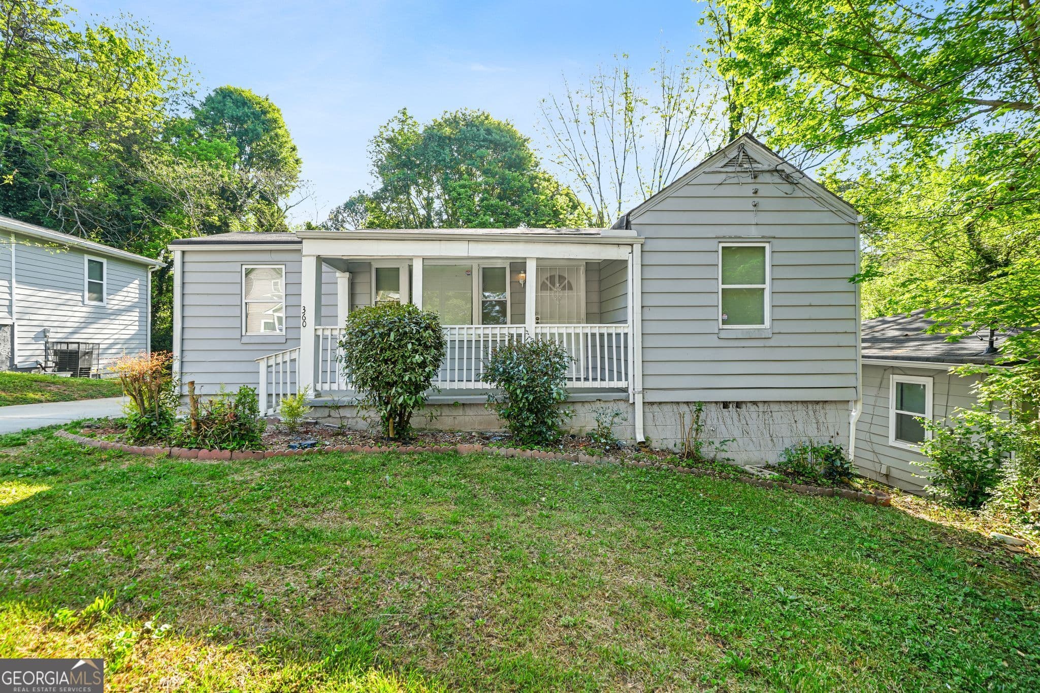 360 Betsy Sw Ave — photo 2