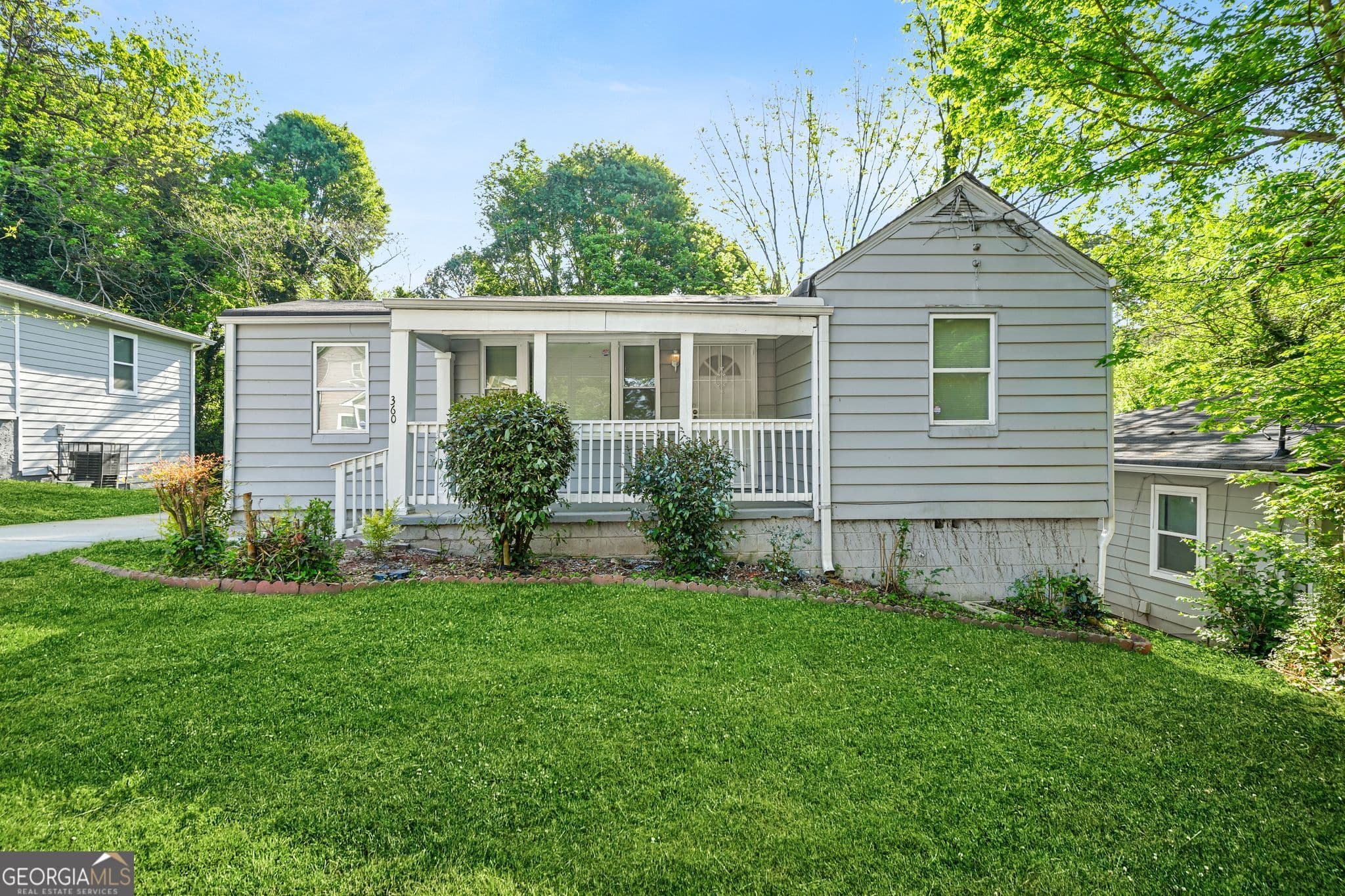 360 Betsy Sw Ave — photo 1