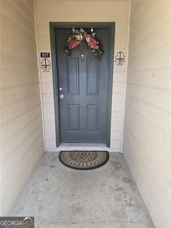 517 Bedfort Dr — photo 2