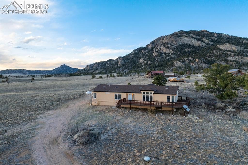688 Tiara Dr — photo 1
