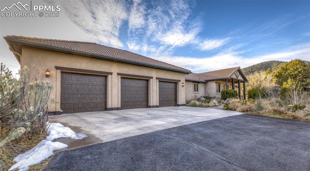 4460 Tierra Rojo Dr — photo 1