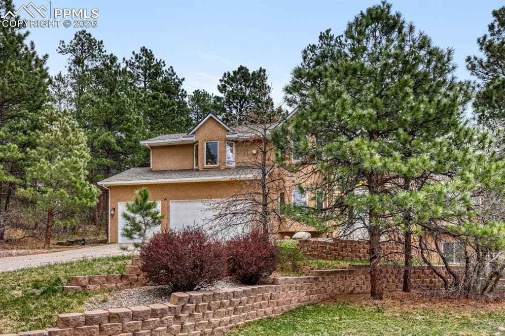 19515 Doewood Dr — photo 1