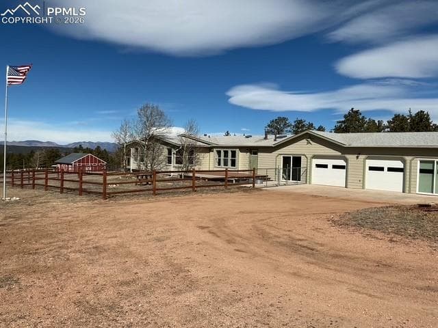 585 Mills Ranch Rd — photo 1