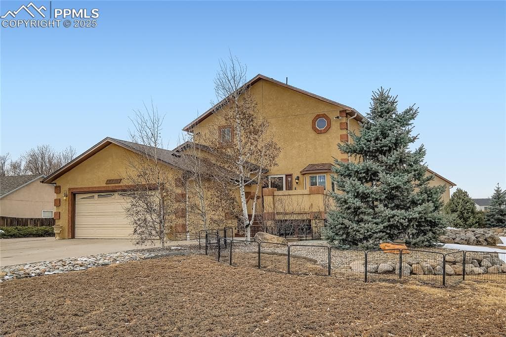 9470 Blue Grass Pl — photo 1