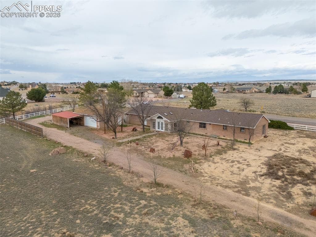 922 W Mcculloch Blvd — photo 1