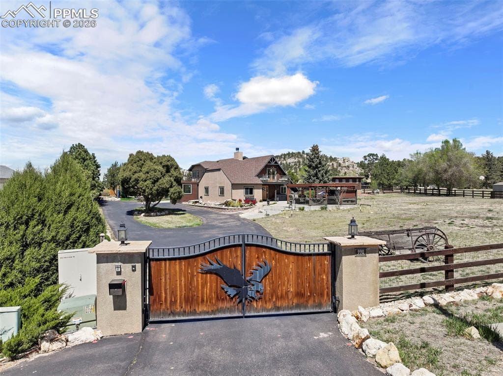 990 Eagle Rock Rd — photo 1