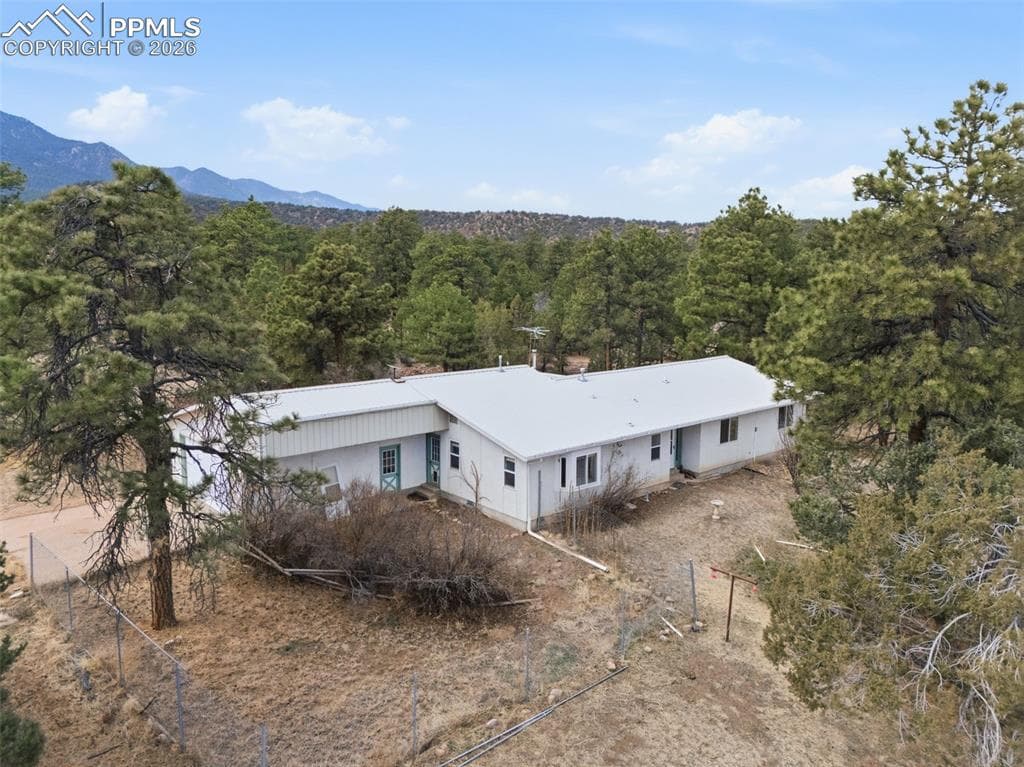 2911 County Rd 103 — photo 1
