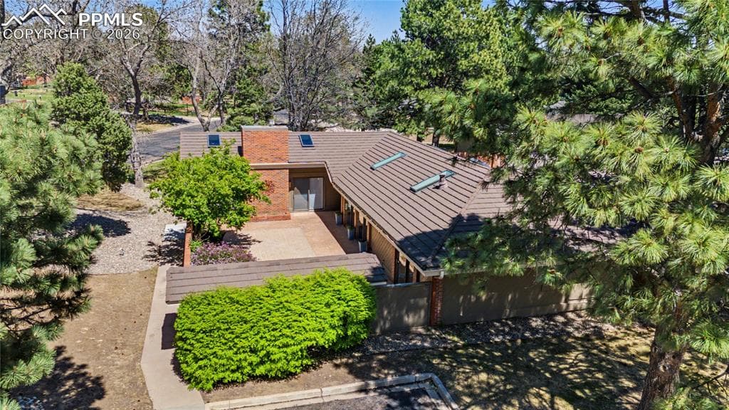2725 Fox Grove Ct — photo 1