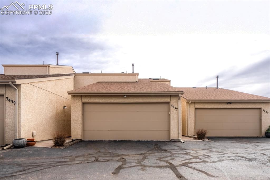 3437 TRENARY LN - Photo 1