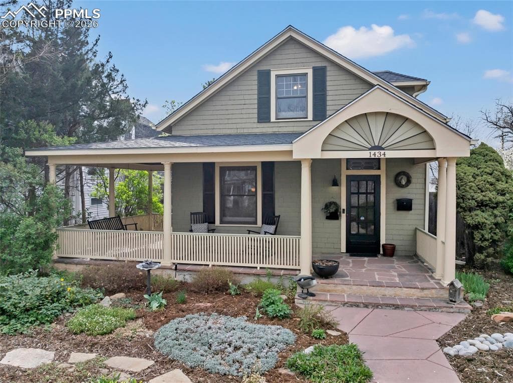 1434 Wood Ave — photo 1
