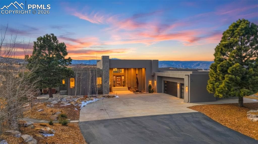 3219 Castle Butte Dr — photo 1