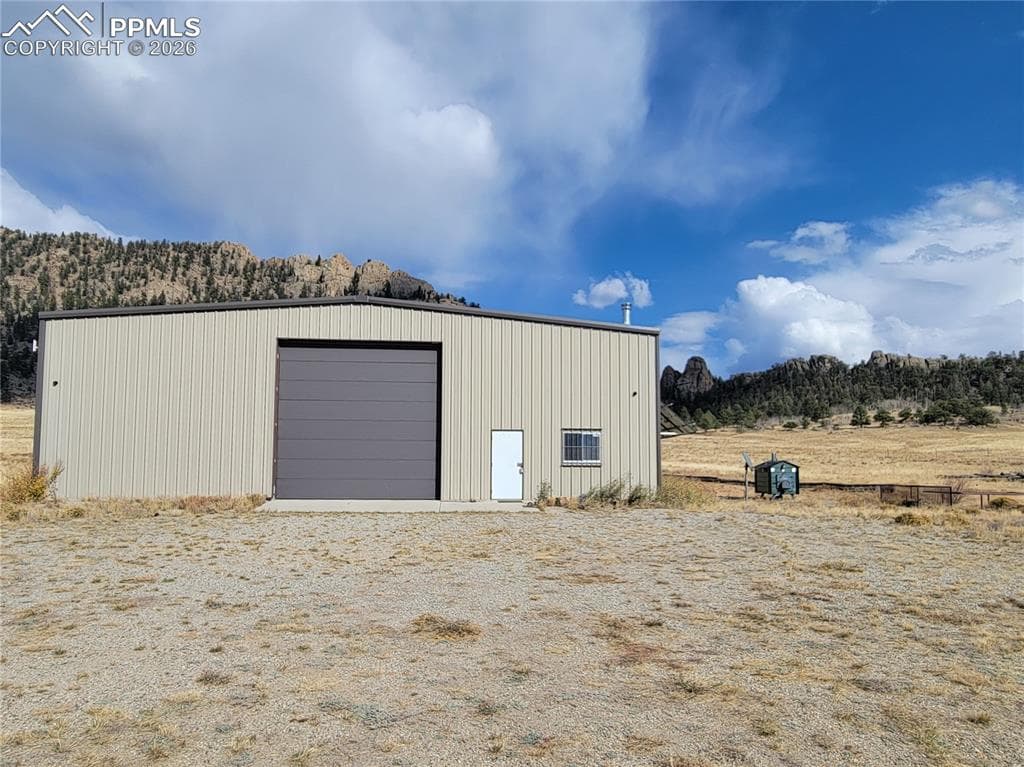 940 Puma Hills Rd — photo 1