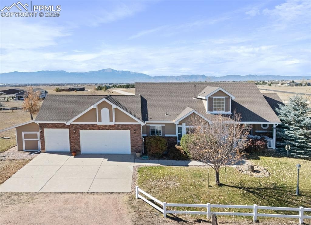 10295 Accipiter Dr — photo 1