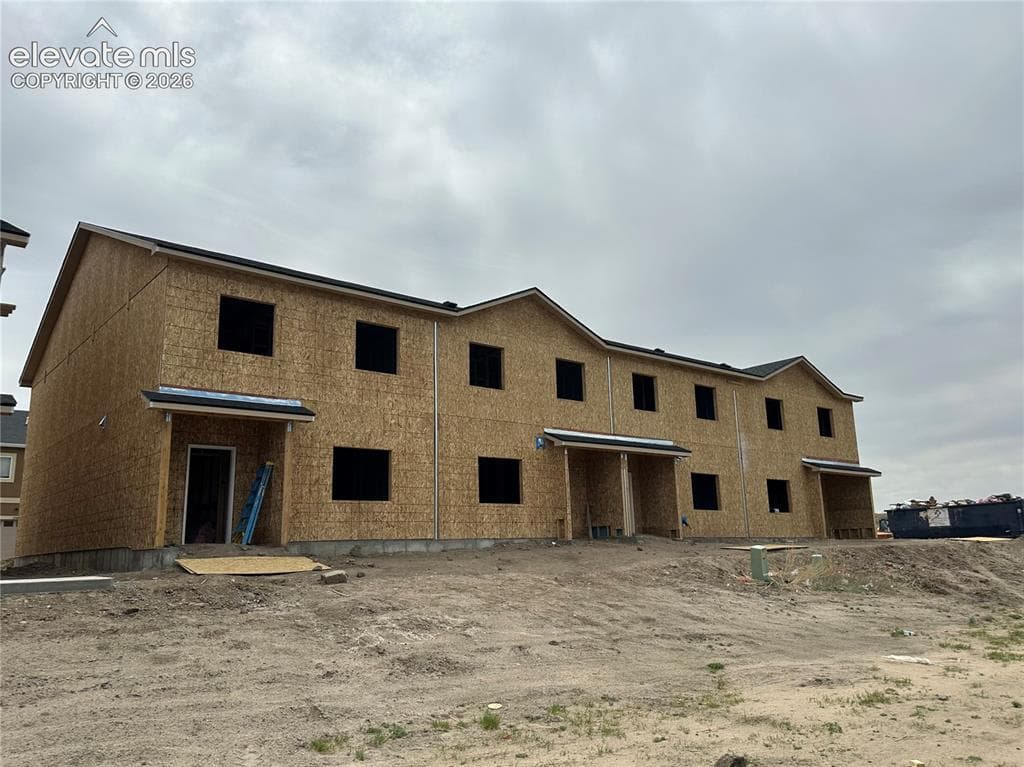 1730 Sandtoft Heights — photo 1