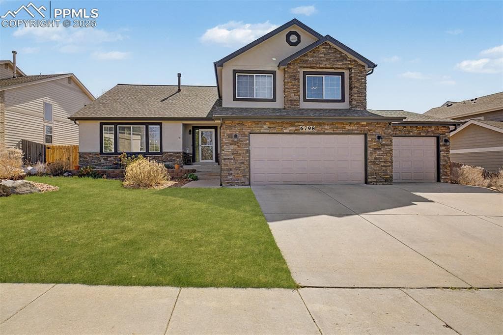 6798 Bitterroot Dr — photo 1
