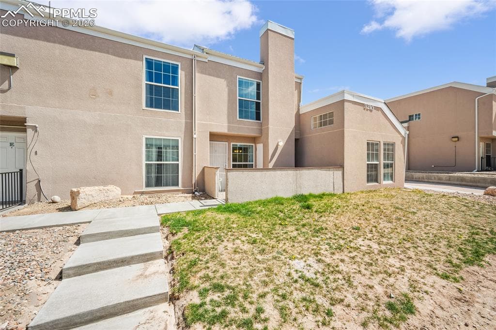 3210 VAN TEYLINGEN DR - Photo 1