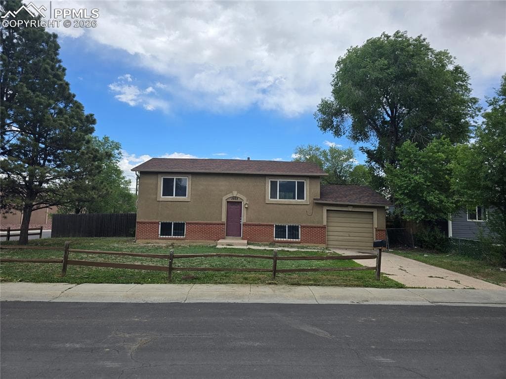 1503 Willshire Dr — photo 1