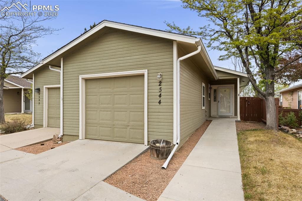 2544 Patriot Heights — photo 1