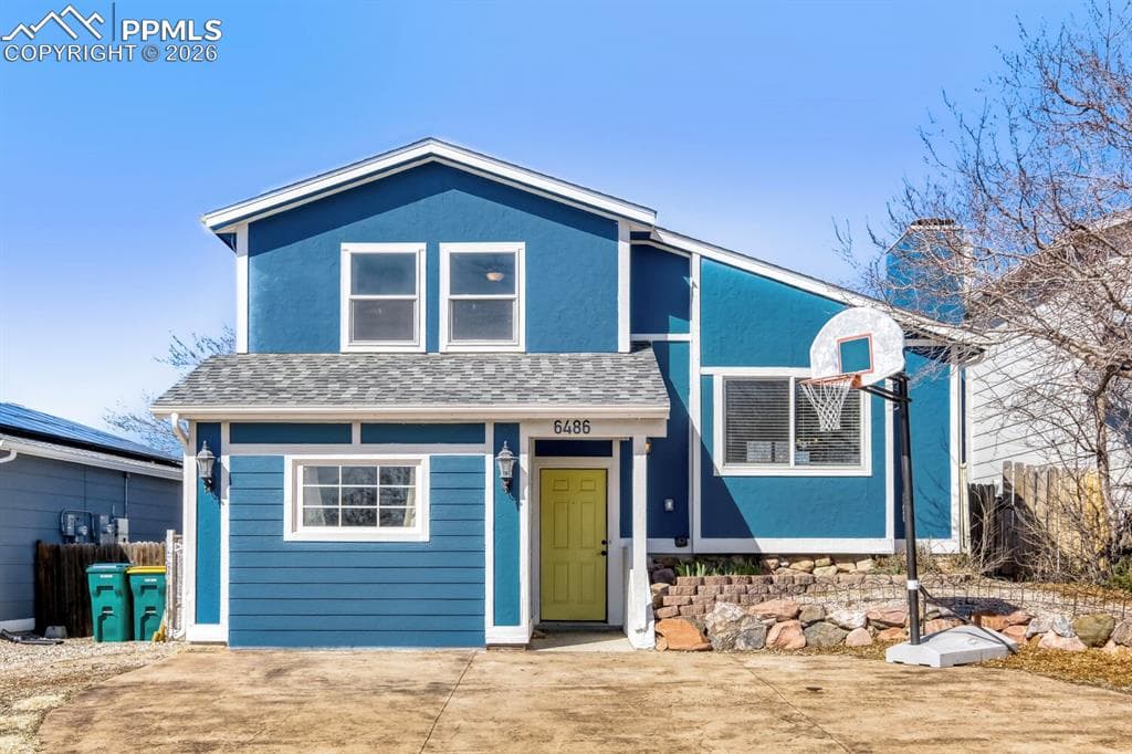 6486 CHANTILLY PL - Photo 1