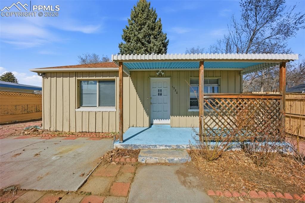 1320 E Fountain Blvd — photo 1