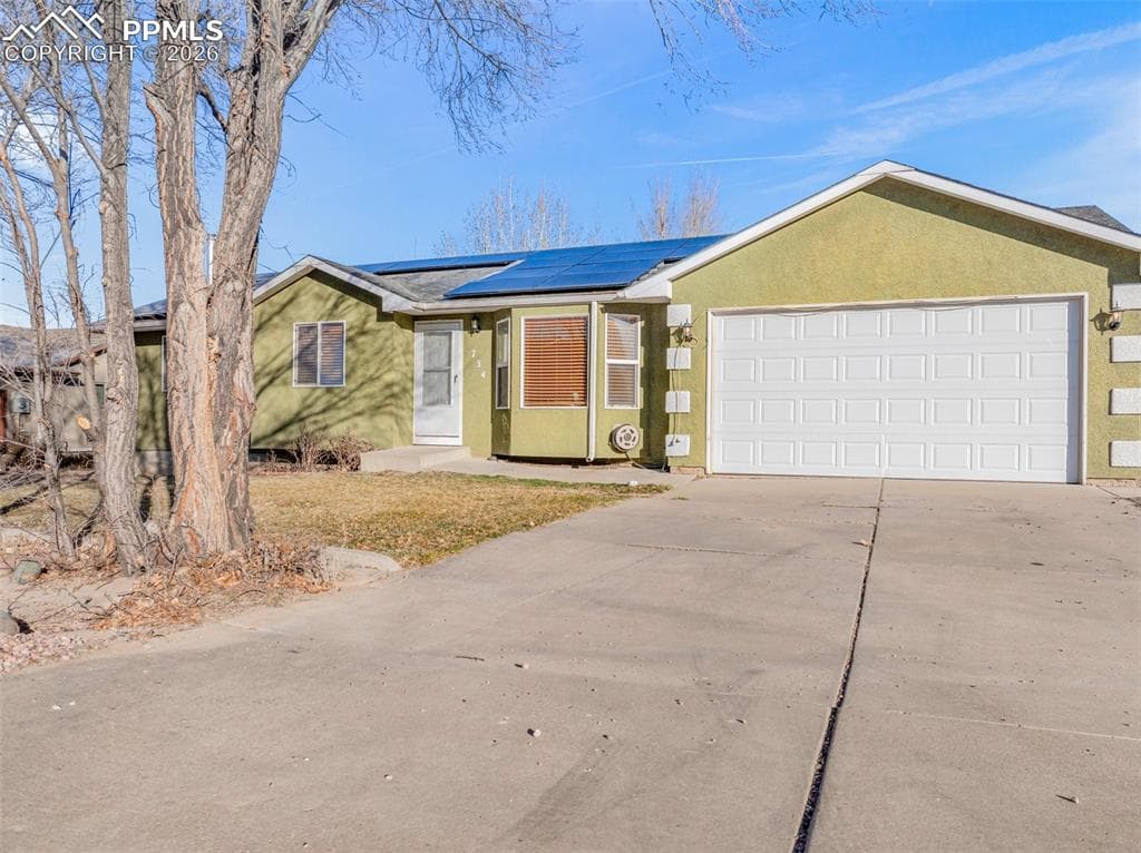 734 S LEGEND LN - Photo 1