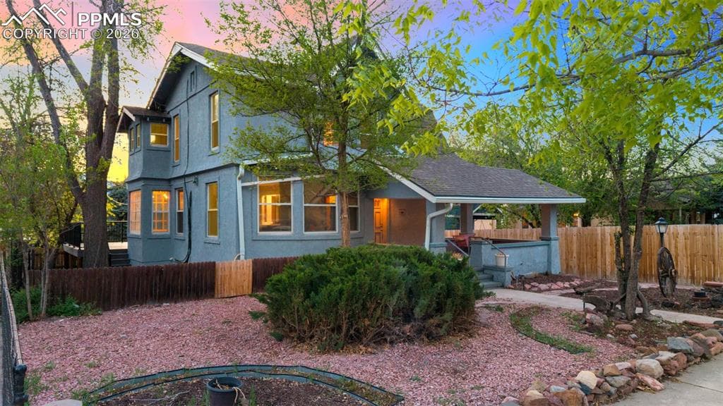 1228 Custer Ave — photo 1