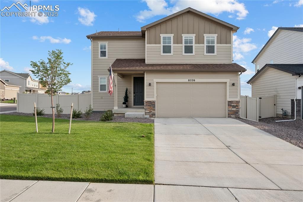 8226 Buffalo Horn Dr — photo 1