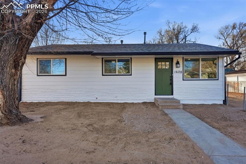 1628 Widefield Dr — photo 1