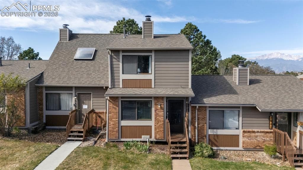 1990 Erin Loop — photo 1