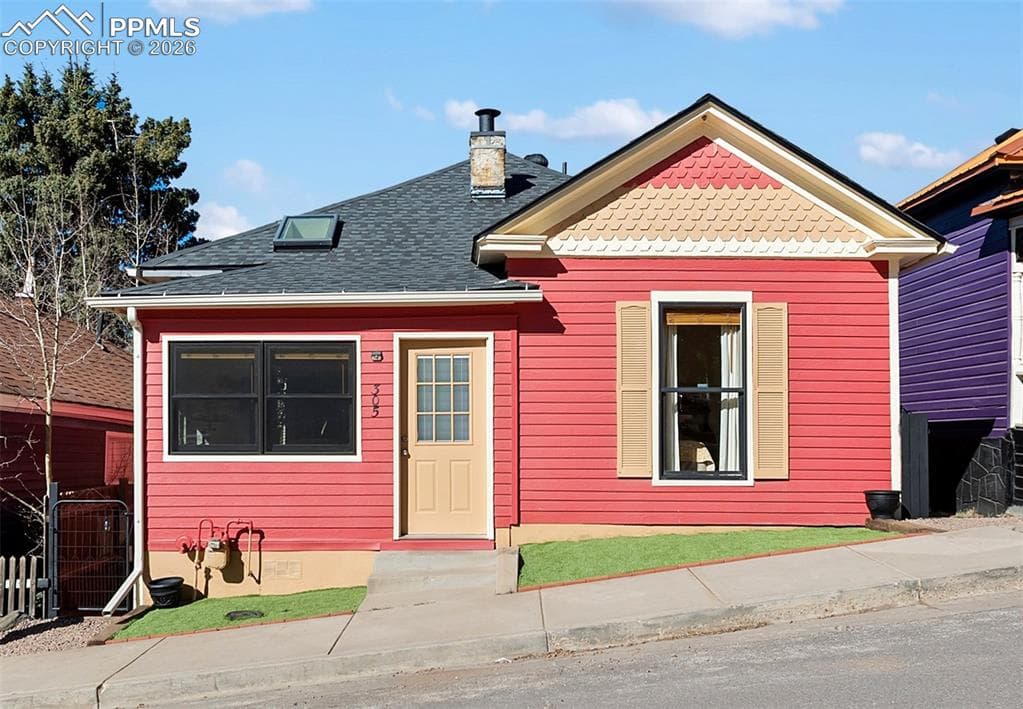 305 N 4th St — photo 1