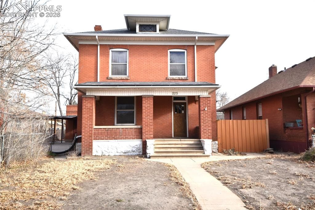 225 W Evans Ave — photo 1
