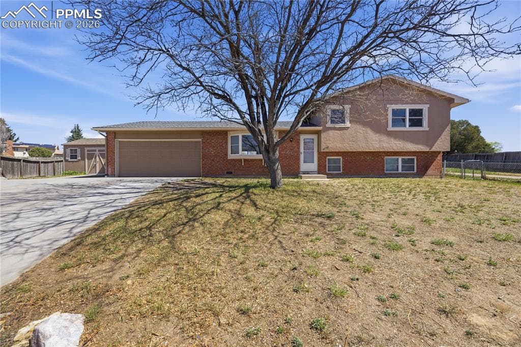 6729 NOKOMIS CIRCLE - Photo 1