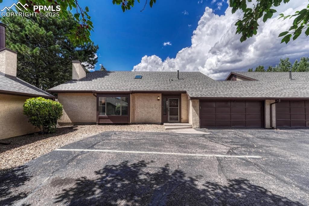 4671 Winewood Village Dr — photo 1