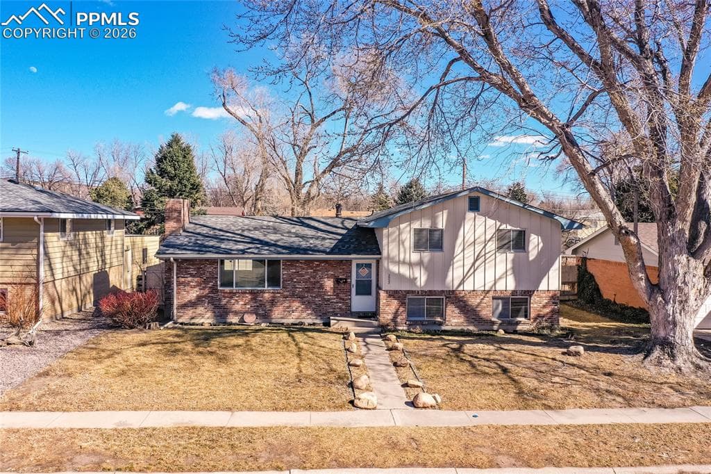 2923 Virginia Ave — photo 1