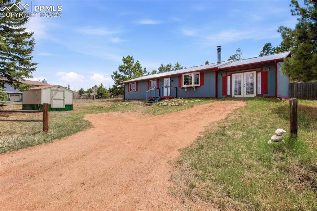 1217 Michael Ln — photo 1