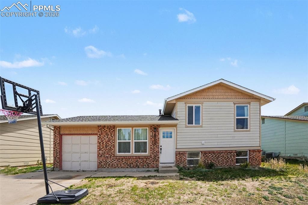 6711 NOBLE ST - Photo 1
