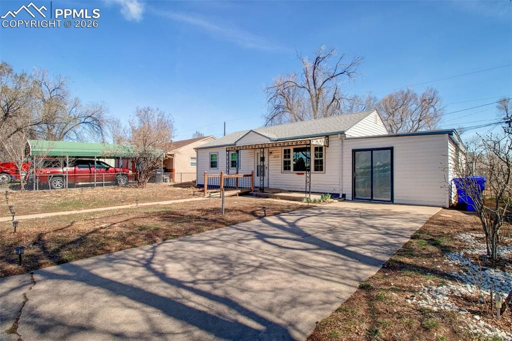 1919 S Cedar Ave — photo 1