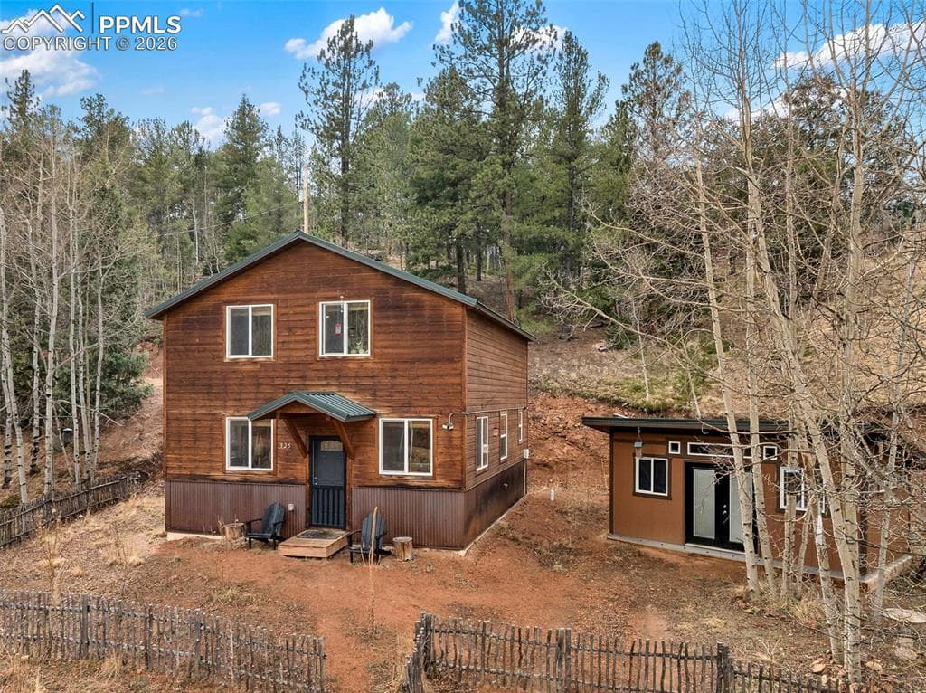 325 Willow Rd — photo 1