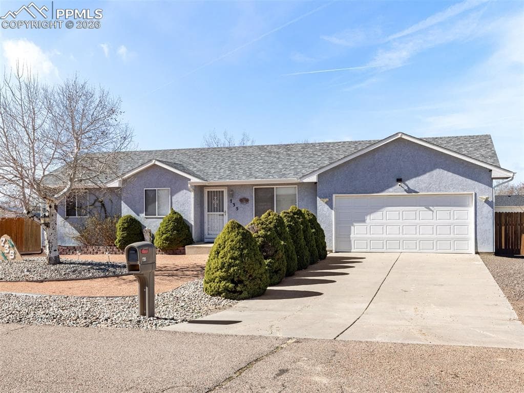 735 S Sterling Dr — photo 1