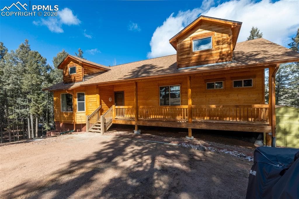 935 Bennett Dr — photo 1