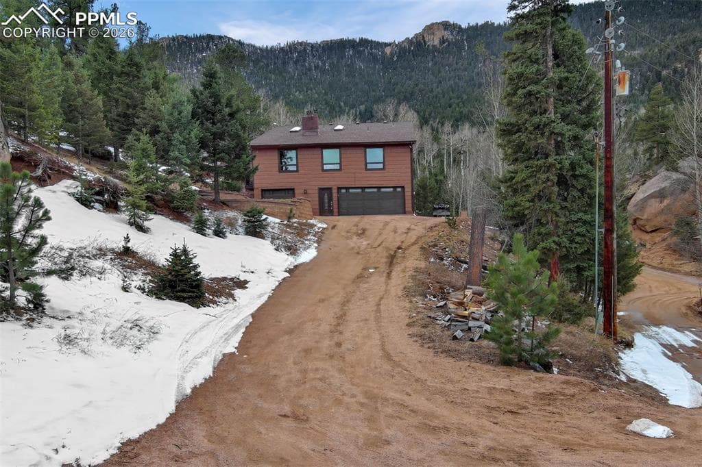 5865 Waterfall Loop — photo 1