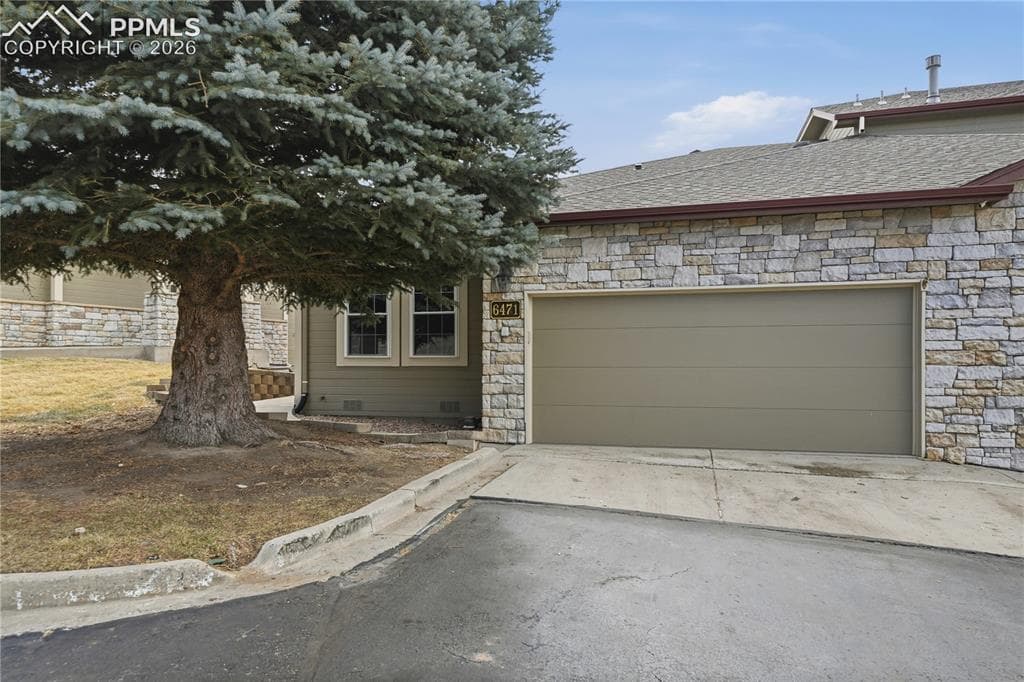 6471 Range Overlook Heights — photo 1