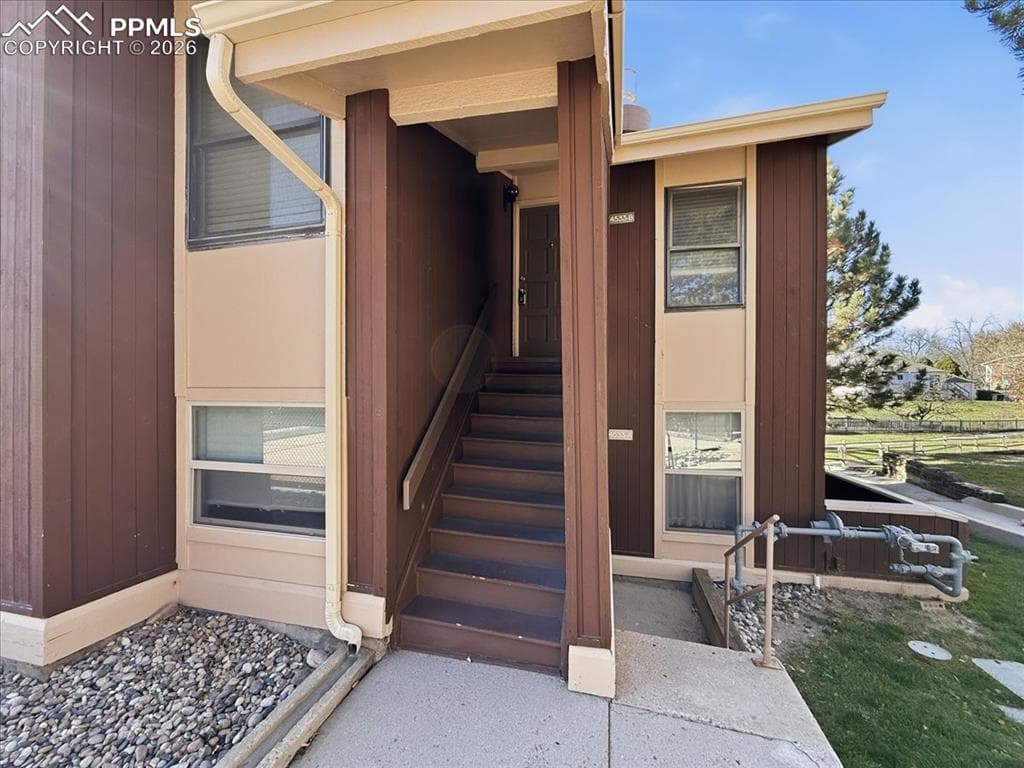 4533 N Carefree Circle B — photo 1