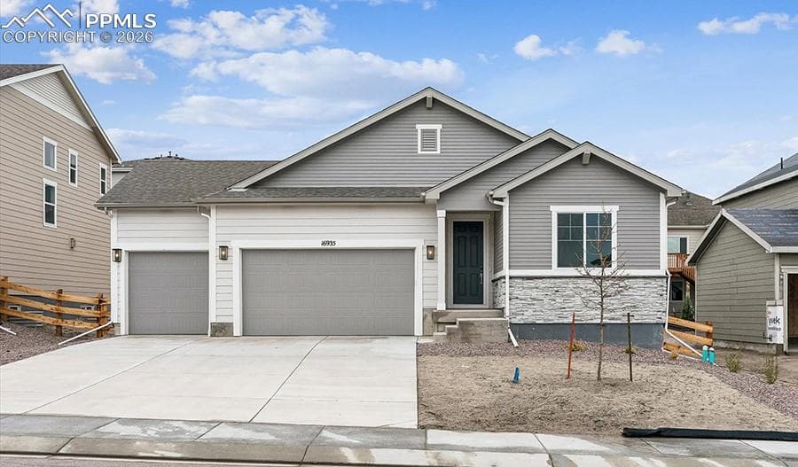 16935 GREENFIELD DR - Photo 1