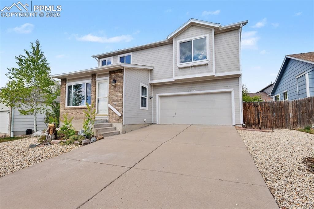 5947 Corinth Dr — photo 1