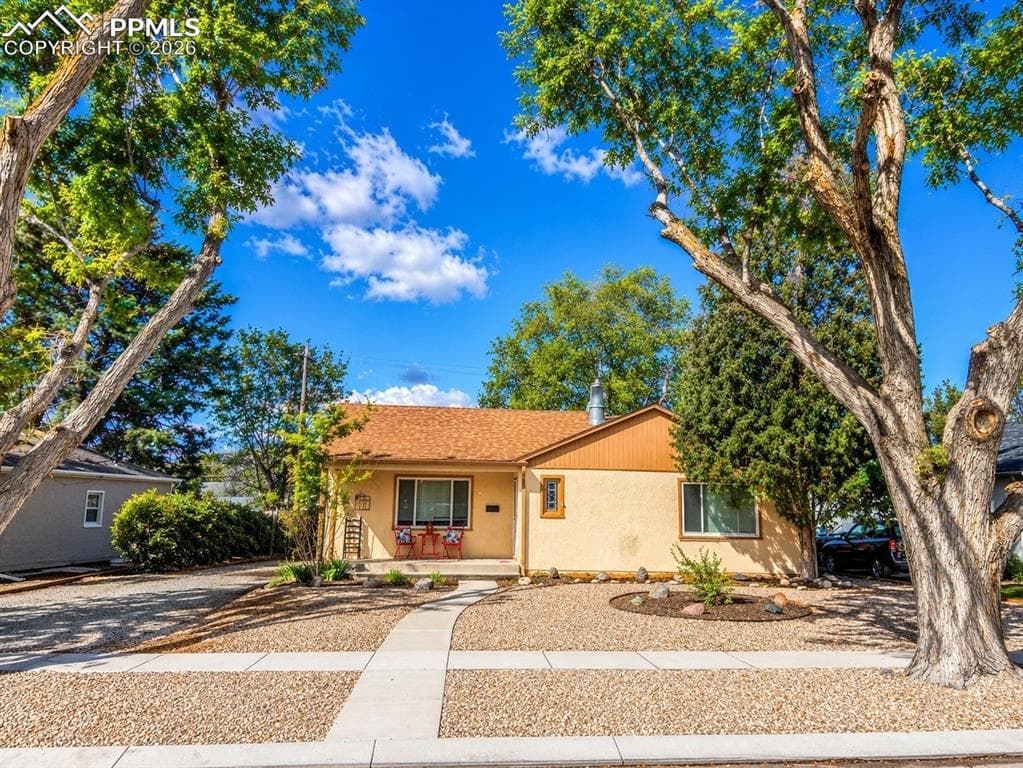 2468 Lafayette Rd — photo 1