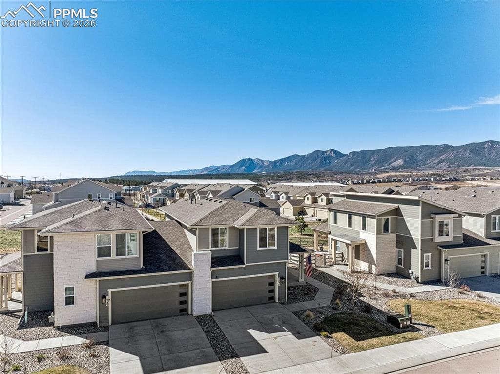 1747 PEAK PRAIRIE LN - Photo 1
