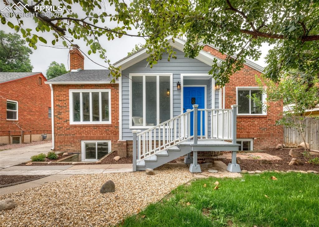 1306 W ABRIENDO AVE - Photo 1