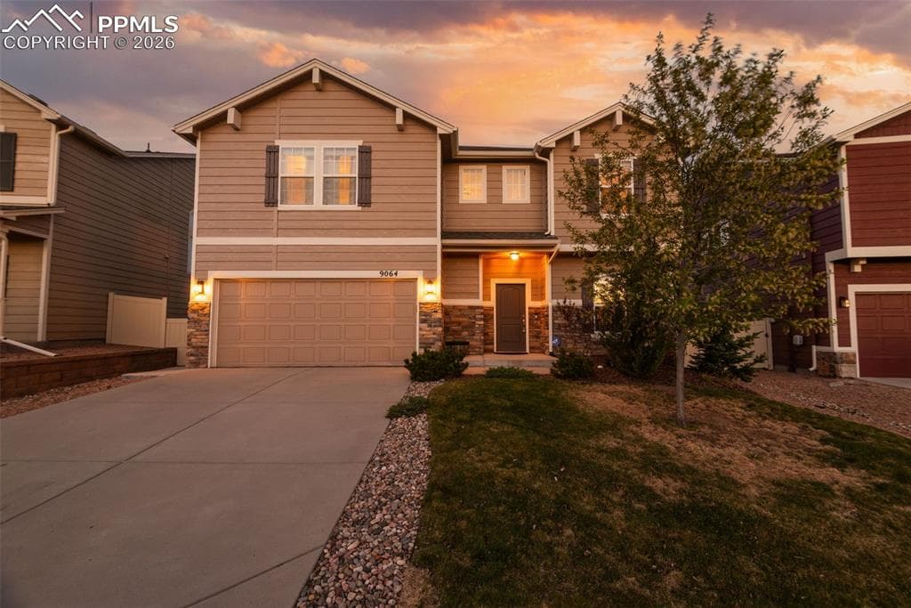 9064 VANDERWOOD RD - Photo 1